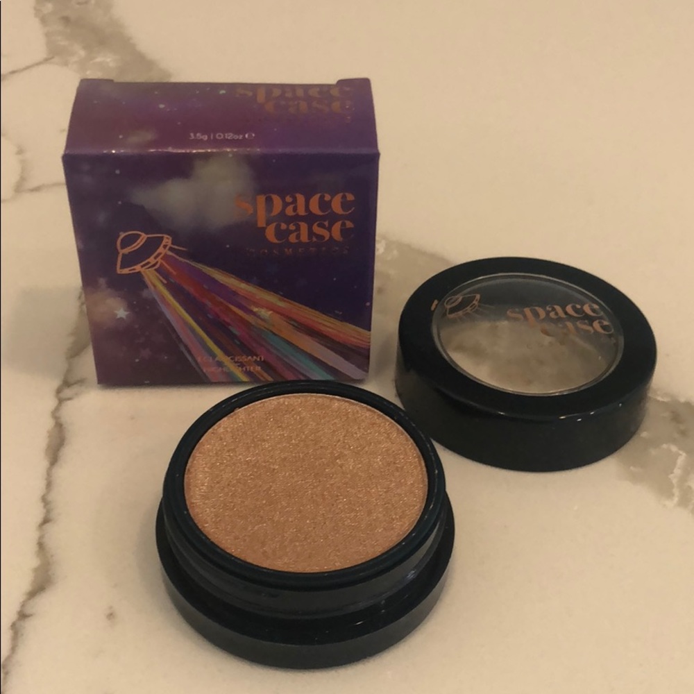🌸5/$25🌸 Space Case highlighter in seen from space 1B